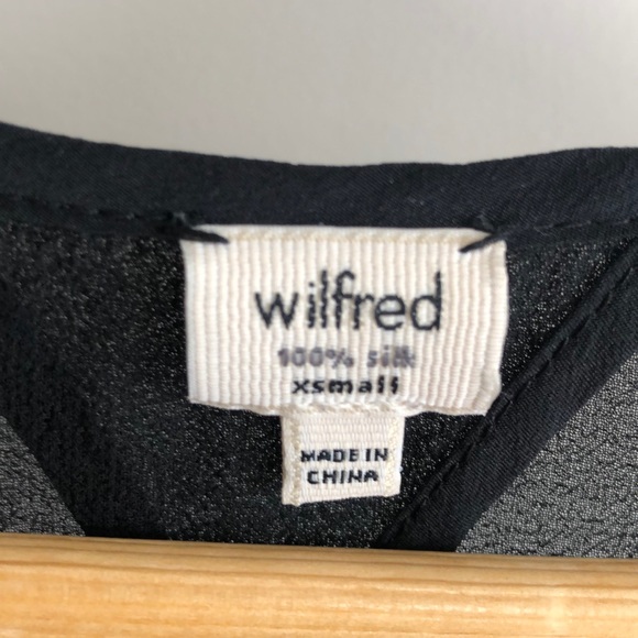 Wilfred Aritzia Silk Dress 🖤 - Picture 5 of 5